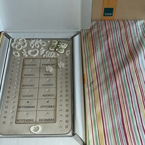 NWT-Thun Italian calendar with box, bag, ribbon and paper. Great gift!